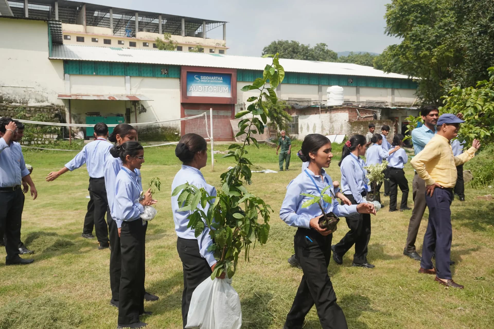 Harela Plantation Drive | Siddhartha Nursing Education & Research Institute, Dehradun