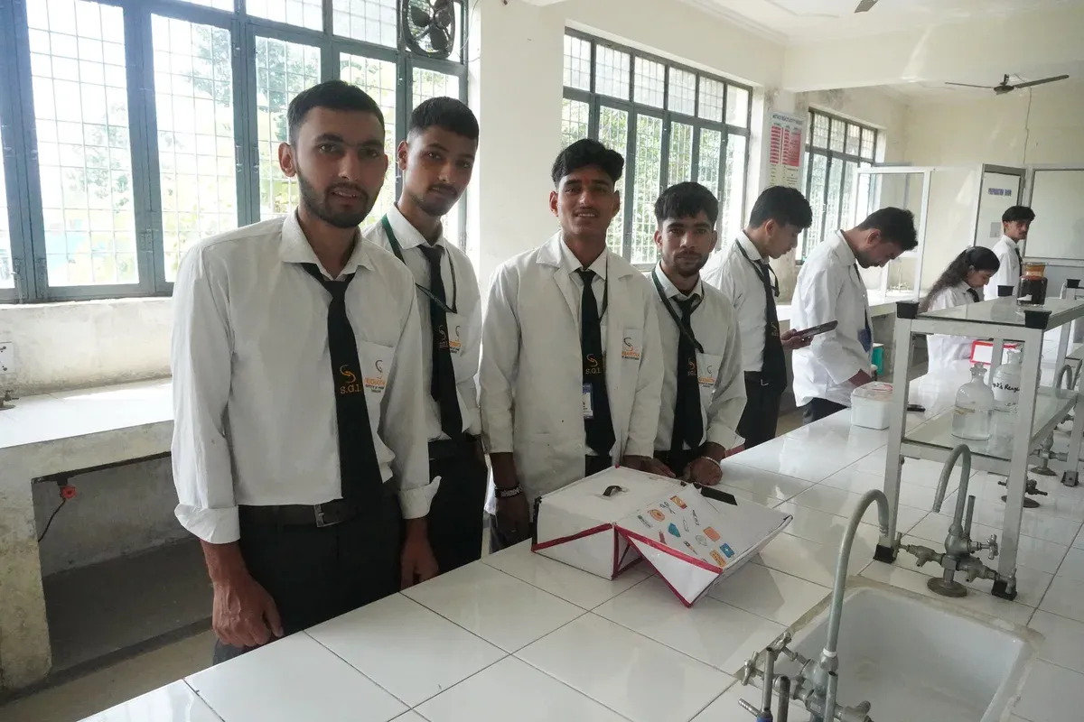 Students designing first aid boxes at Siddhartha Institute of Pharmacy