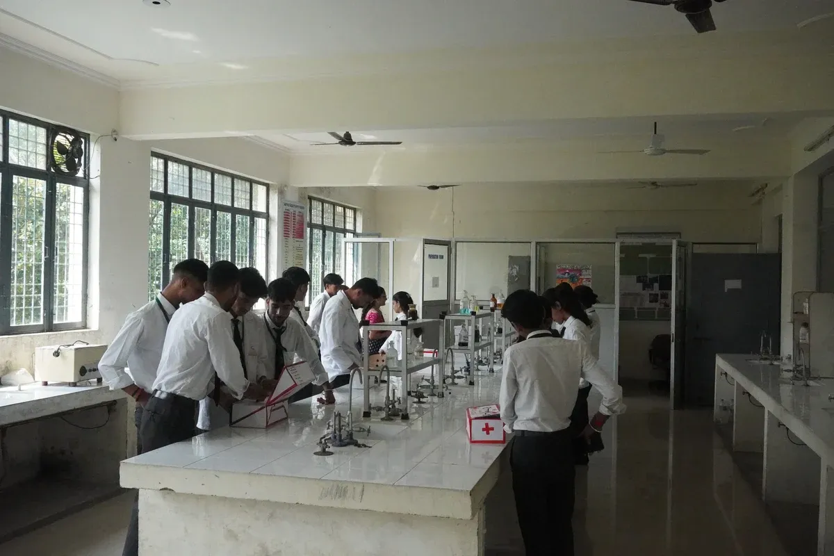 Pharmacy students showcasing creativity in First Aid Box Designing Competition