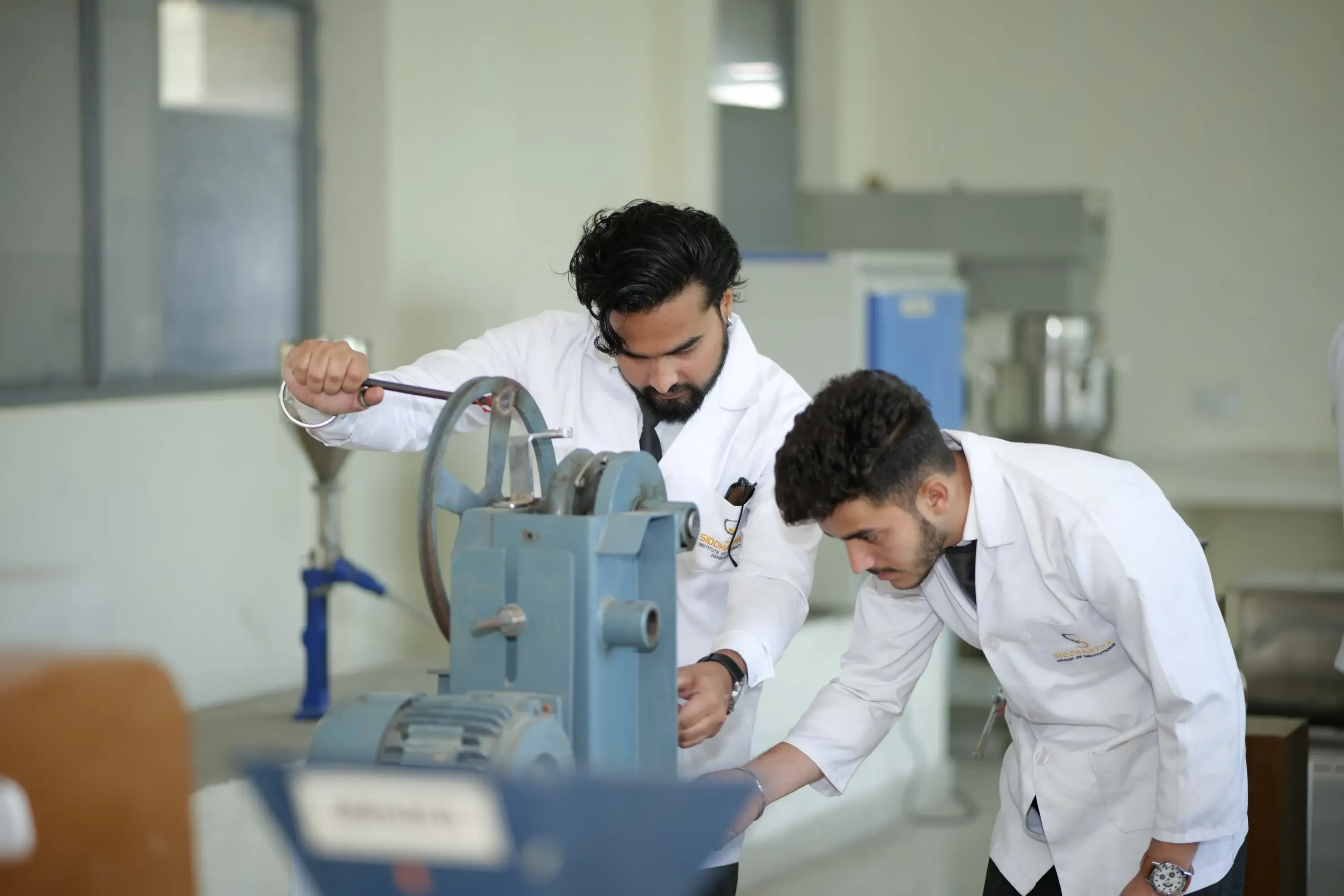 siddharth-group-institutions-dehradun-pharmacy