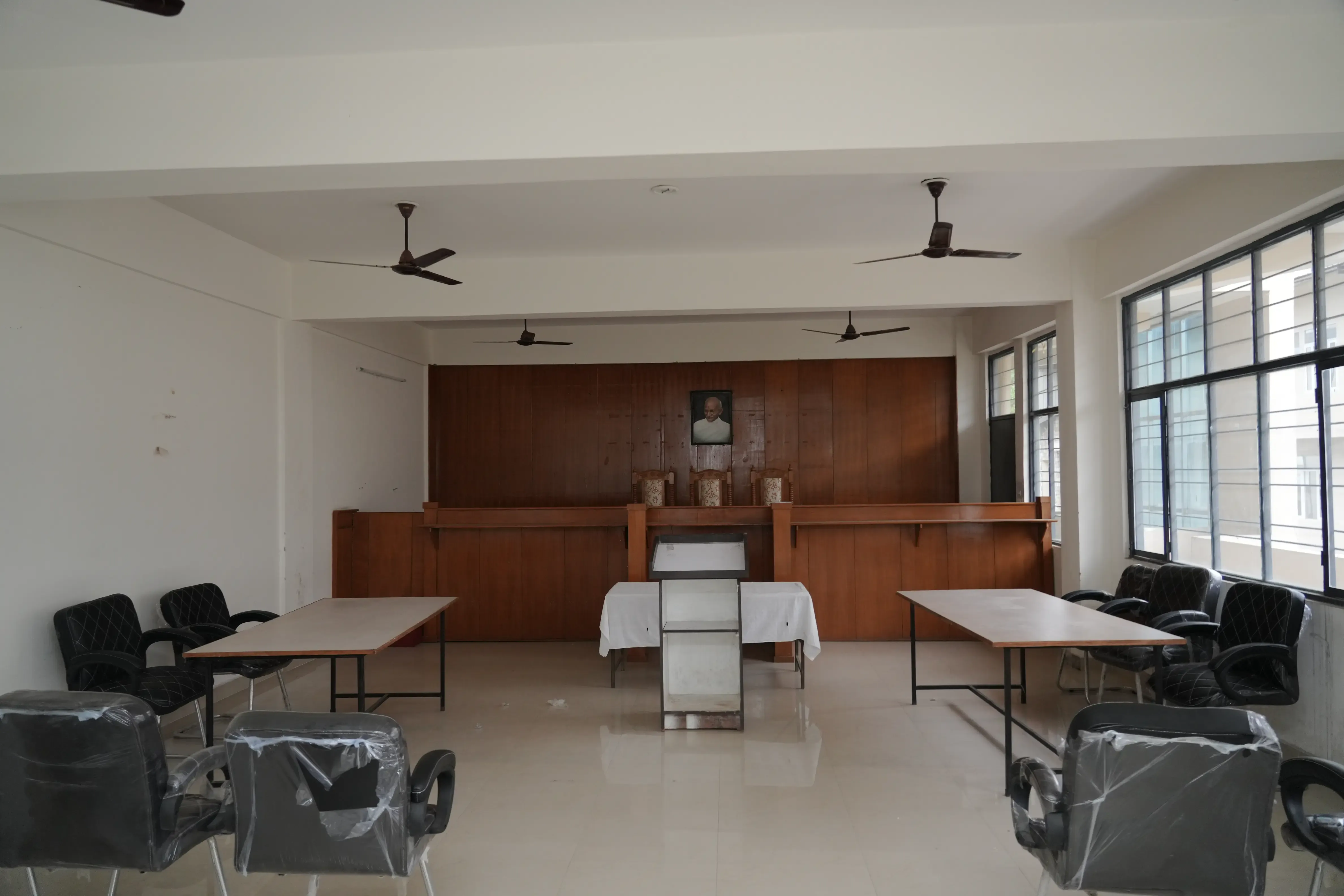 sidharth-group-institutions-low-top-college